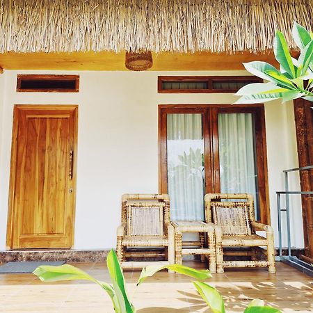 Peraja Bungalows Loyok Sangyang Ngoại thất bức ảnh