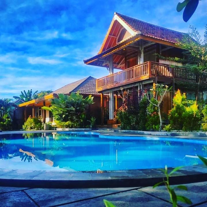 Peraja Bungalows Loyok Sangyang Ngoại thất bức ảnh