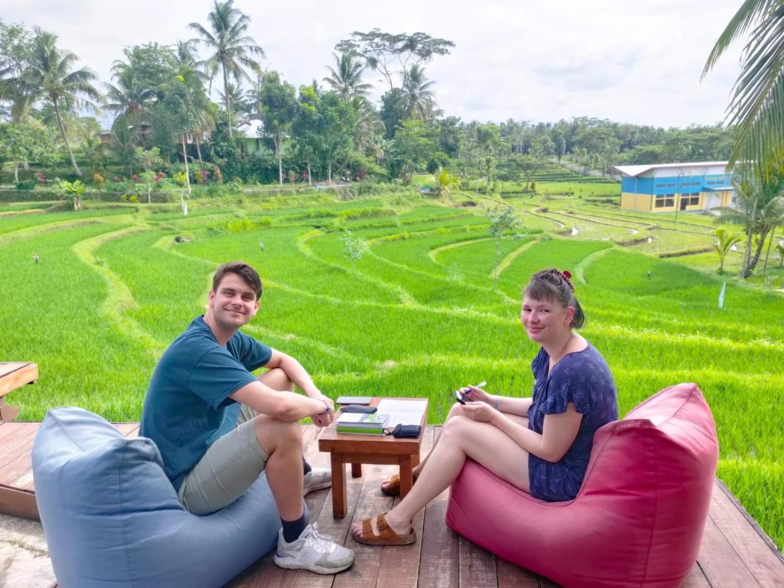 Peraja Bungalows Loyok Sangyang Phòng bức ảnh