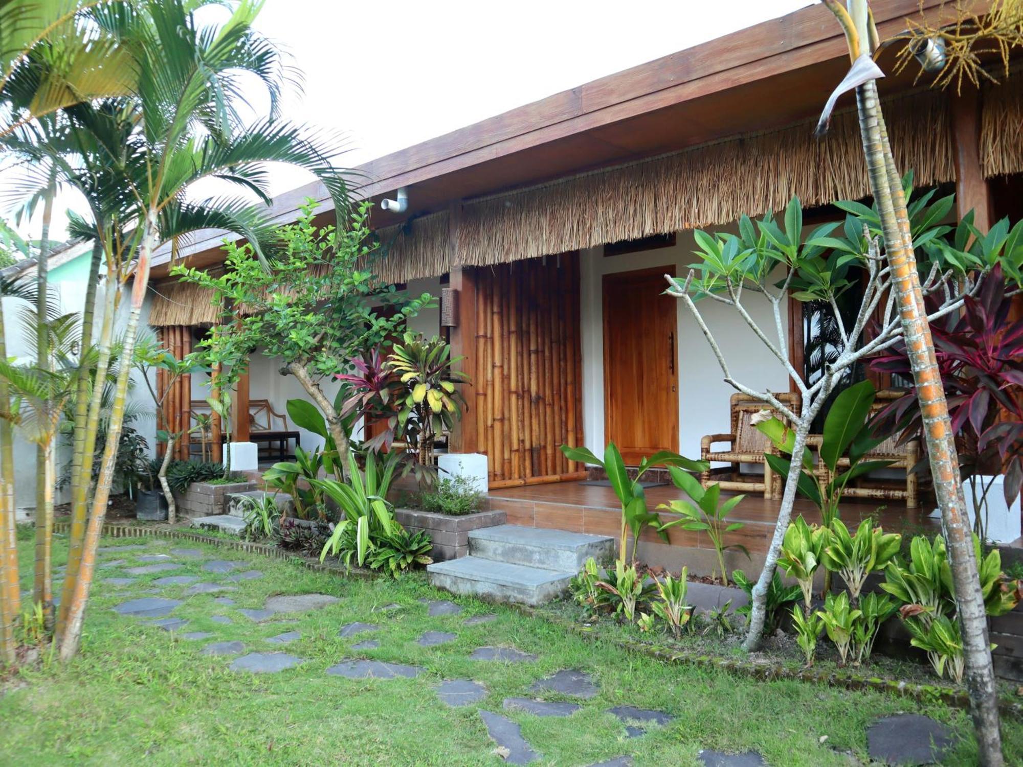 Peraja Bungalows Loyok Sangyang Phòng bức ảnh
