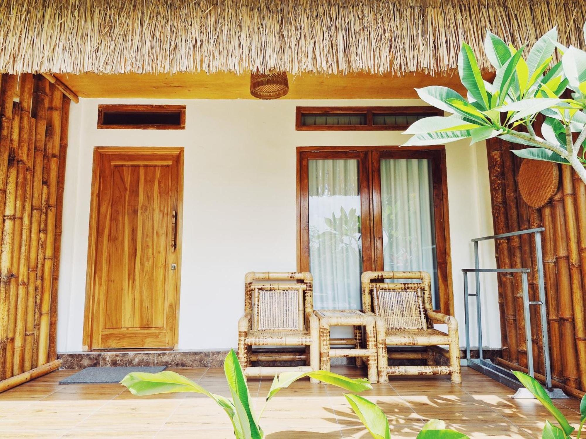 Peraja Bungalows Loyok Sangyang Ngoại thất bức ảnh